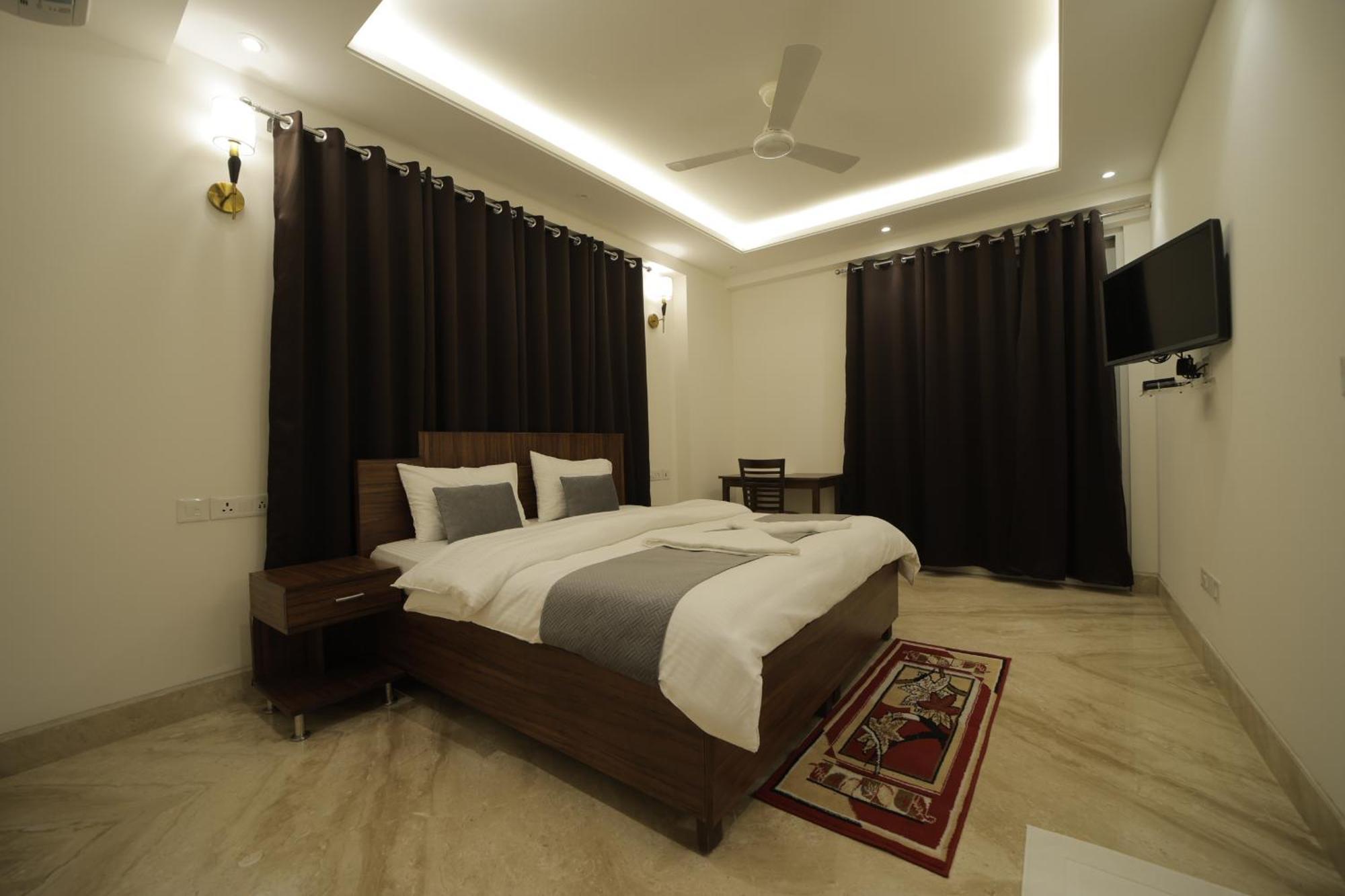 Under My Roof Superio Bed and Breakfast Νέο Δελχί Εξωτερικό φωτογραφία