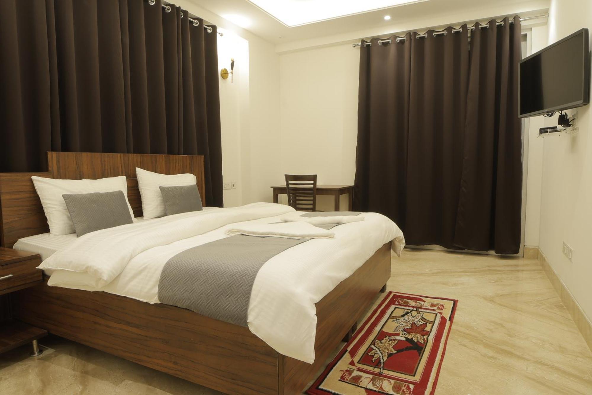 Under My Roof Superio Bed and Breakfast Νέο Δελχί Εξωτερικό φωτογραφία