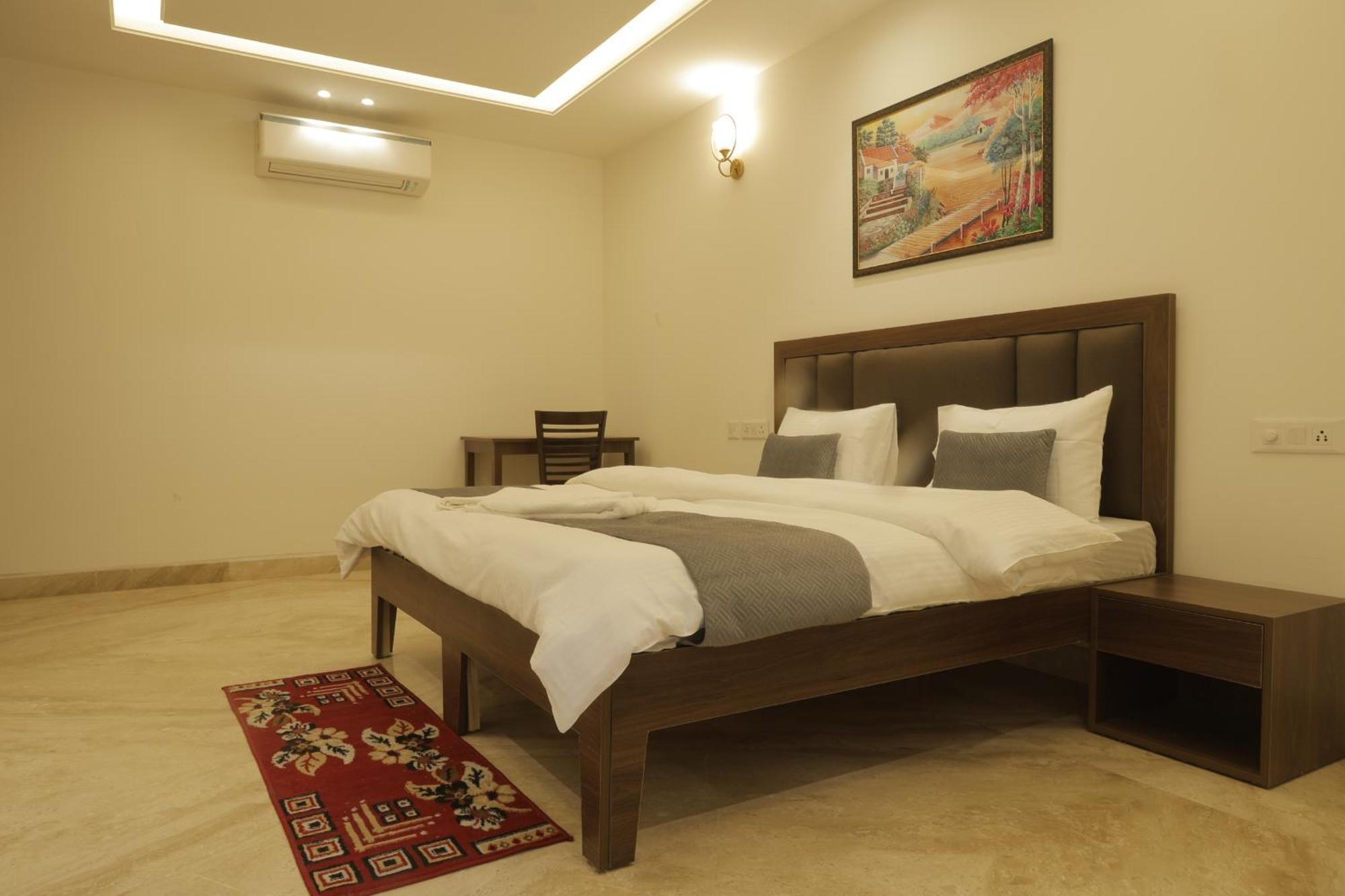 Under My Roof Superio Bed and Breakfast Νέο Δελχί Εξωτερικό φωτογραφία